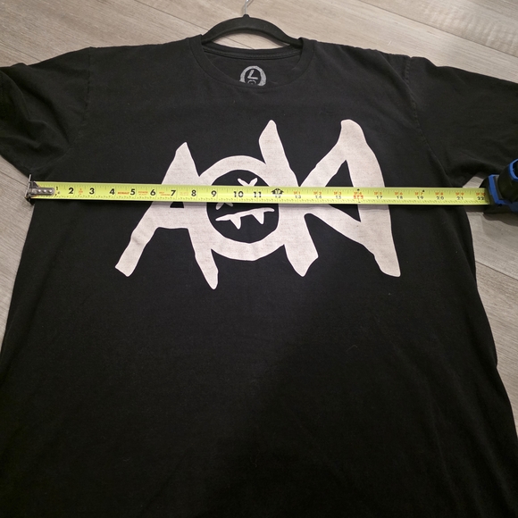 Black Graphic Tee - Short Sleeve - Picture 3 of 6